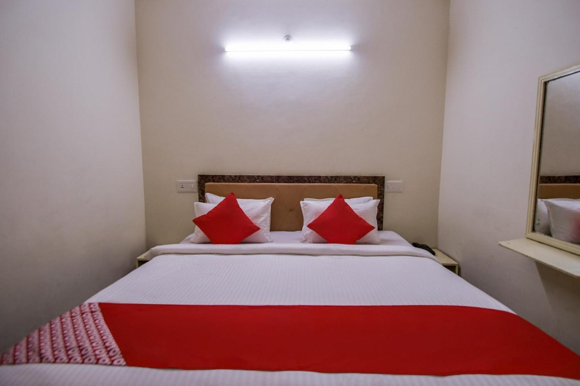 Hotel O Seema Udaipur Exterior photo